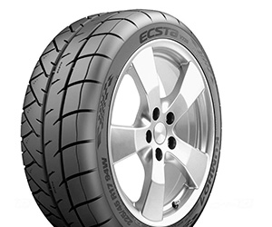 Neumático Kumho V720 215/45 R17